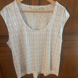 Athlete lightweight work out top